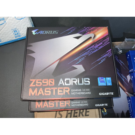 GIGABYTE Z590 AORUS Master (LGA 1200/Intel Z590/ATX/Triple M.2/PCIe 4.0/USB 3.2 Gen2X2 Type-C/Intel WiFi 6E/AQUANTIA 10GbE LAN